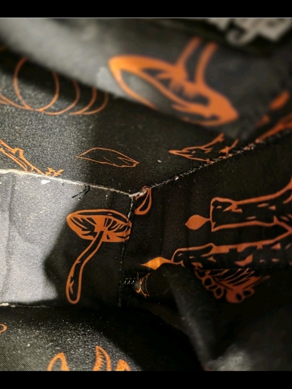 Pumpkin Coffin Purse From Lively Ghosts X Backstitch Bruja - Picture 4 of 4